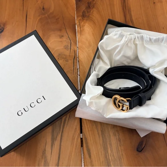 Gucci Black Belt with Gold GG Buckle - Picture 5 of 5